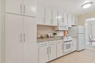 675 Sharon Park Dr, Menlo Park, CA 94025 - Photo 13