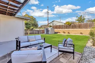 312 Cottonwood Dr, Vallejo, CA 94591 - Photo 15