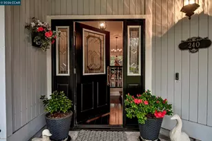 240 Morris Ranch Ct, Danville, CA 94526 - Photo 1