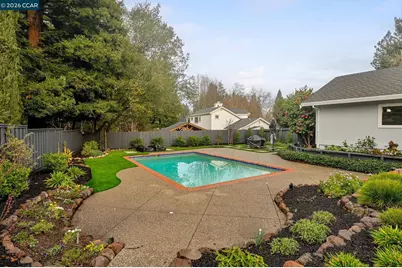 240 Morris Ranch Ct., Danville, CA 94526 - Photo 31