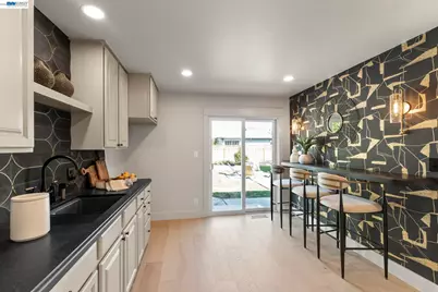 1766 College Ave, Livermore, CA 94550 - Photo 9