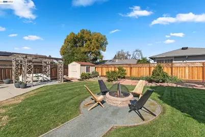 1766 College Ave, Livermore, CA 94550 - Photo 37
