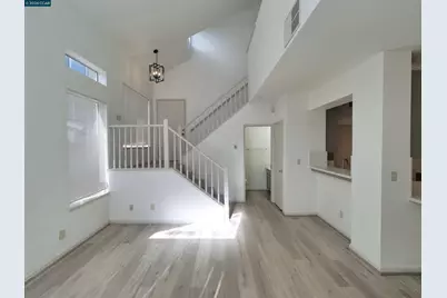 269 Tamarisk Cir, Suisun City, CA 94585 - Photo 5