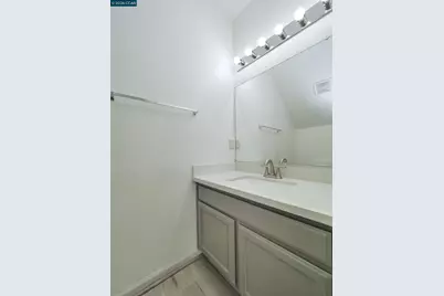 269 Tamarisk Cir, Suisun City, CA 94585 - Photo 11