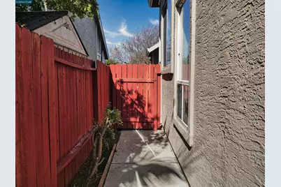 269 Tamarisk Cir, Suisun City, CA 94585 - Photo 45