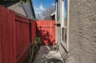 269 Tamarisk Cir, Suisun City, CA 94585 - Photo 45