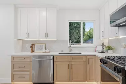 5912 Mayhews Landing Rd, Newark, CA 94560 - Photo 9