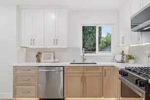 5912 Mayhews Landing Rd, Newark, CA 94560 - Photo 9