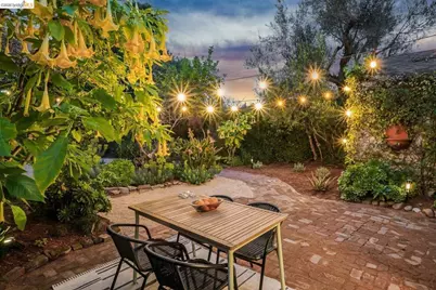 4107 Lyman Rd, Oakland, CA 94602 - Photo 47