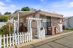 141 Scenic Dr, Concord, CA 94518 - Photo 3