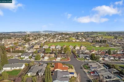 889 Palisade Dr, Martinez, CA 94553 - Photo 39