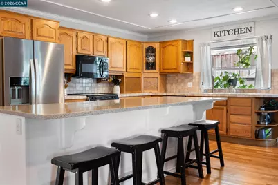 889 Palisade Dr, Martinez, CA 94553 - Photo 9