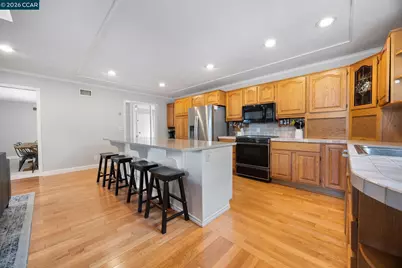 889 Palisade Dr, Martinez, CA 94553 - Photo 7