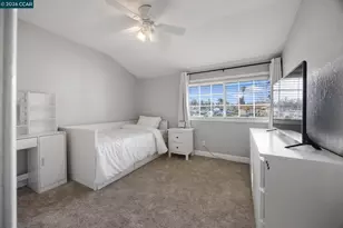 889 Palisade Dr, Martinez, CA 94553 - Photo 23