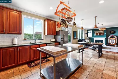 41 Galveston Bay Ct, Pittsburg, CA 94565 - Photo 11