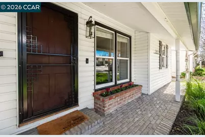 2607 Patton Way, Sacramento, CA 95818 - Photo 3