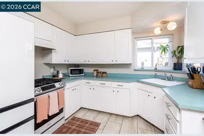 2607 Patton Way, Sacramento, CA 95818 - Photo 11