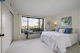 1348 Rockledge Ln, Walnut Creek, CA 94595 - Photo 11