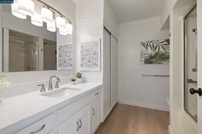 1348 Rockledge Ln #4, Walnut Creek, CA 94595 - Photo 13