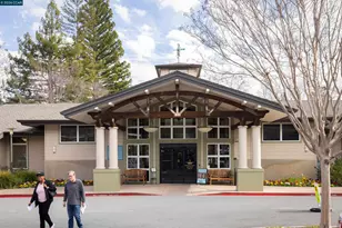 1348 Rockledge Ln, Walnut Creek, CA 94595 - Photo 23