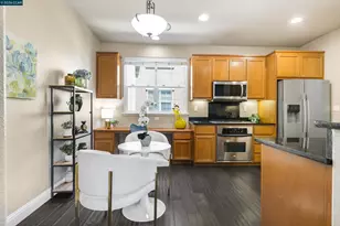 1121 Haven St, Martinez, CA 94553 - Photo 9