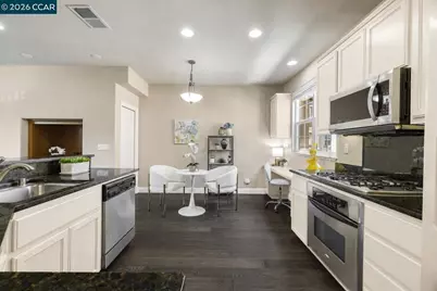 1121 Haven St, Martinez, CA 94553 - Photo 9