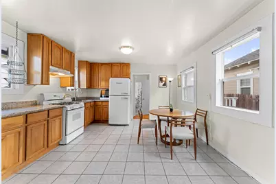 10430 Voltaire Ave, Oakland, CA 94603 - Photo 5