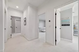 6194 Mazuela Dr, Oakland, CA 94611 - Photo 41