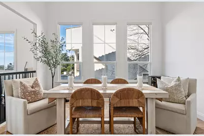 6194 Mazuela Dr, Oakland, CA 94611 - Photo 7