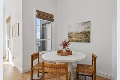 6194 Mazuela Dr, Oakland, CA 94611 - Photo 15