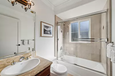 6194 Mazuela Dr, Oakland, CA 94611 - Photo 27