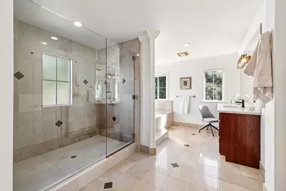 6194 Mazuela Dr, Oakland, CA 94611 - Photo 35