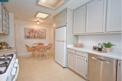 312 Gloria Dr, Pleasant Hill, CA 94523 - Photo 13