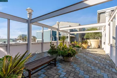 1517 Brunswig Ln, Emeryville, CA 94608 - Photo 43