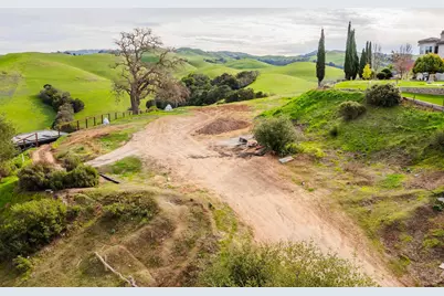 529 Vista Ridge Drive, Milpitas, CA 95035 - Photo 9