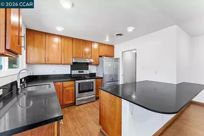 1566 Mann Dr, Pinole, CA 94564 - Photo 7