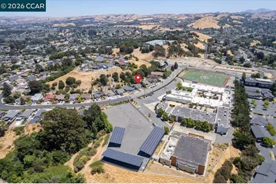 1566 Mann Dr, Pinole, CA 94564 - Photo 41