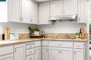 224 Briar Dr, Martinez, CA 94553 - Photo 17