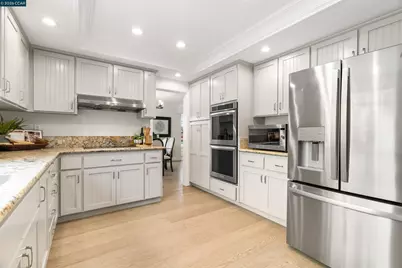 224 Briar Dr, Martinez, CA 94553 - Photo 19