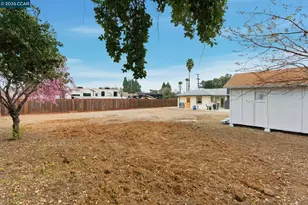 2361 Bedford Rd, Concord, CA 94520 - Photo 57