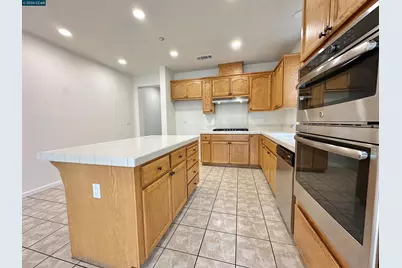 5024 Escalon Cir, Richmond, CA 94803 - Photo 15