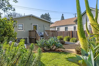 878 57th Street, Oakland, CA 94608 - Photo 27