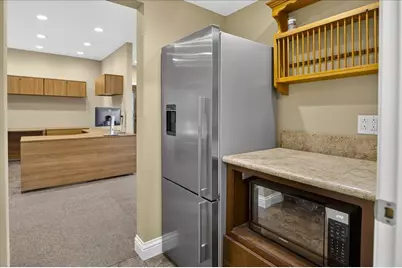 20819 Nunes Ave, Castro Valley, CA 94546 - Photo 11