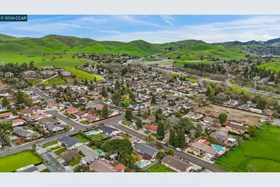 1833 Helena Dr, Concord, CA 94521 - Photo 49