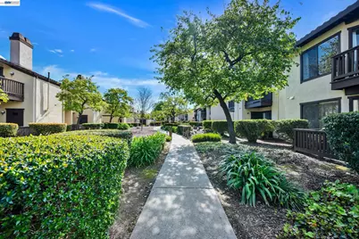 14370 Outrigger Drive, San Leandro, CA 94577 - Photo 21