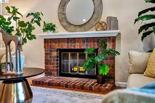 14370 Outrigger Dr, San Leandro, CA 94577 - Photo 5