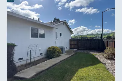 3201 Saint James Pl, Antioch, CA 94509 - Photo 23