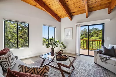 5899 Westover Dr, Oakland, CA 94611 - Photo 15