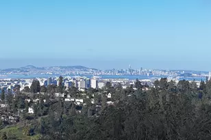 5899 Westover Dr, Oakland, CA 94611 - Photo 43