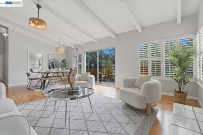 6130 Harbord Dr, Oakland, CA 94611 - Photo 15